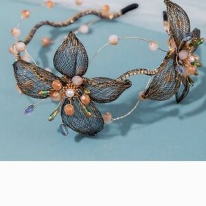 NEW NEW HANDMADE  HEAD PIECE